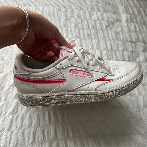 Pink Reebok sneakers - Picture 5 of 6